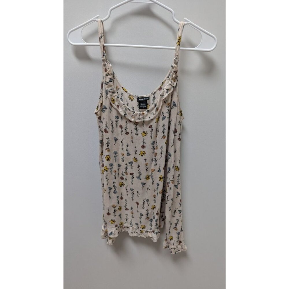 Torrid Light Pink Flower Pattern Sleeveless Blouse